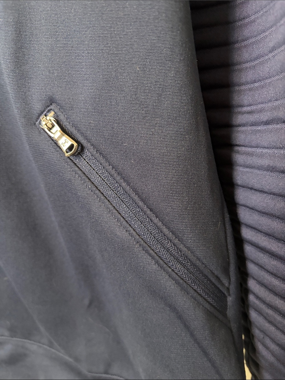 Under Armour Notre Dame Soft Zip-Up Navy Track Jacket Women's Small (Fits Med) - Picture 7 of 7